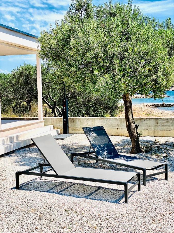 Buqez Eco Resort - Beach Villa 28 - Directly By Beach Драге Экстерьер фото